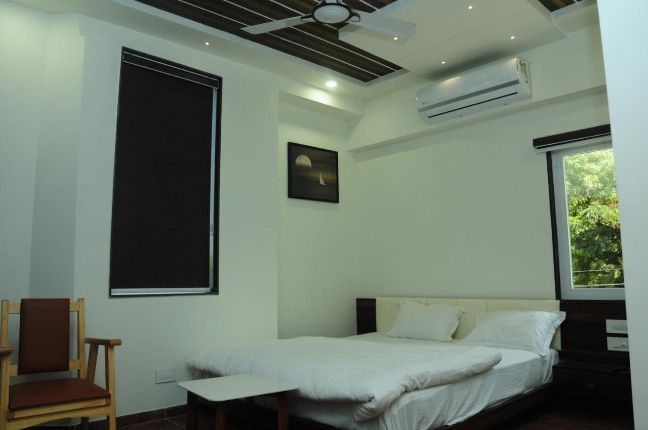 Hotel The Grand Shiva Gondal Dış mekan fotoğraf